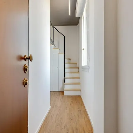 Homeby, Cozy Penthouse Milan